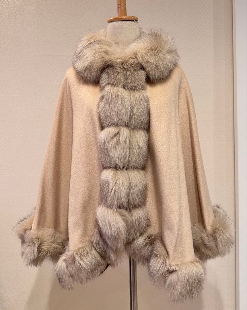 カシミヤ100% ベージュ ファー付き ケープコート
