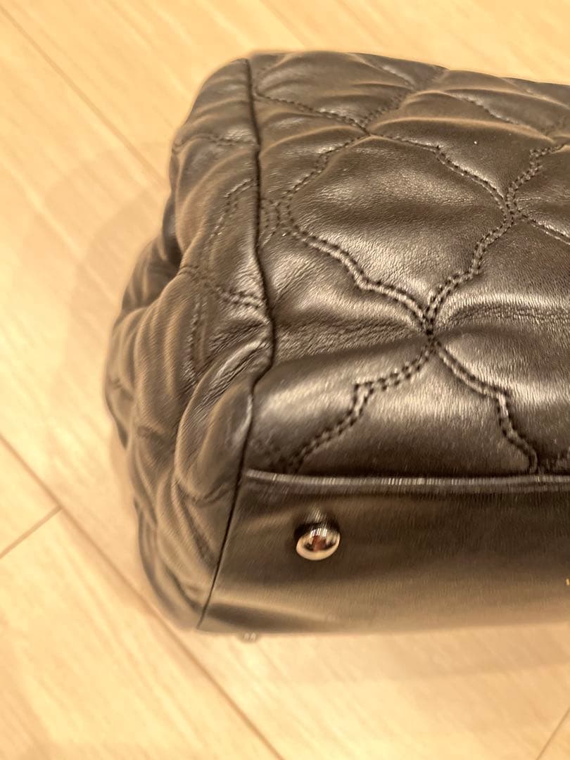 CHANEL シャネル チェーンショルダ シルバー金具 キルティングレザー