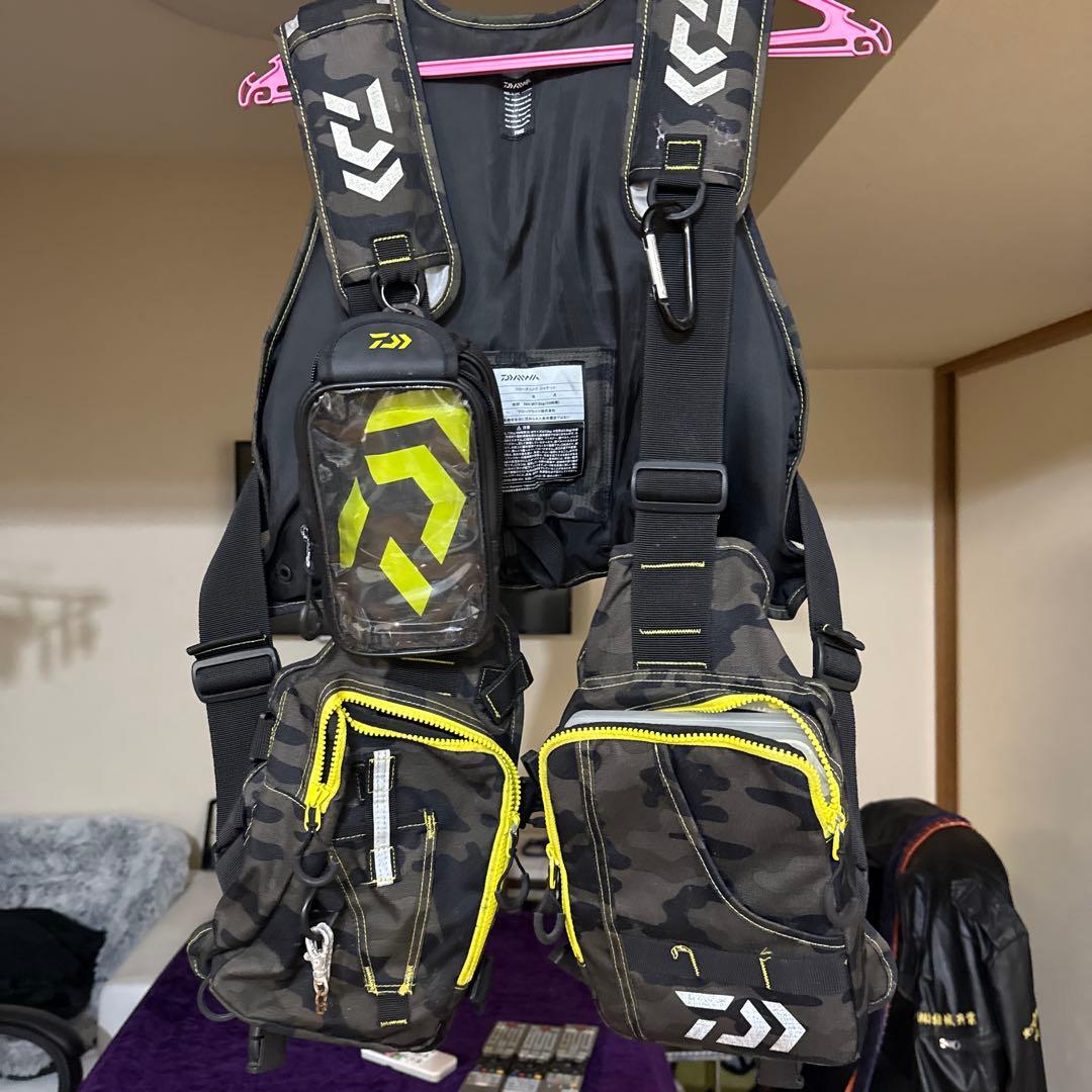 Daiwa フィッシングベスト カモフラージュ