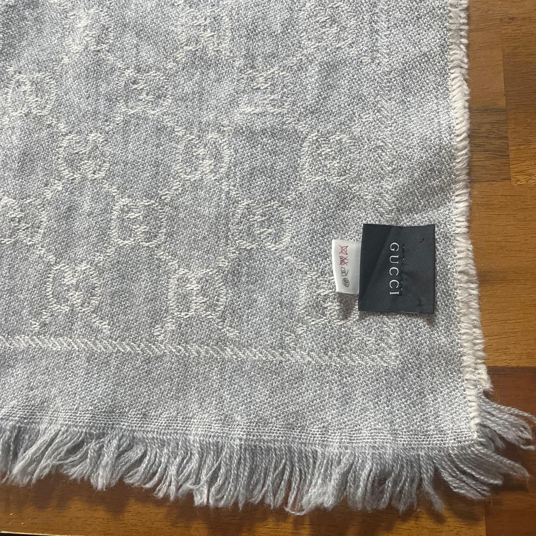 GUCCI グレー GGパターン マフラー