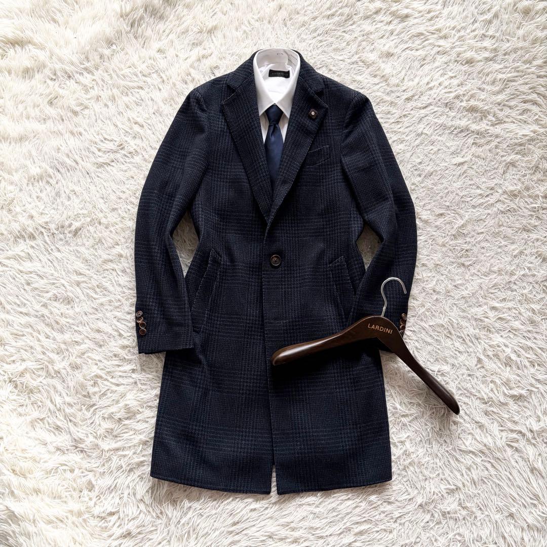 <ハンガー>LARDINI ネイビー ウール チェスターコート 44