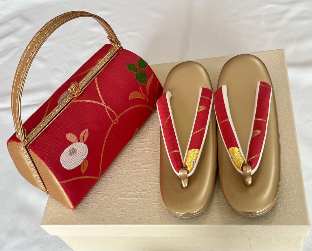 特選　未使用　和装用草履バッグと草履セット　日本製　振袖　成人式　卒業式