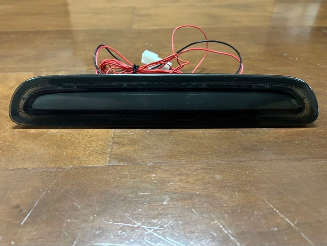 ハイエース200系　テールランプ　LEDハイマウントストップランプ　 2点セット