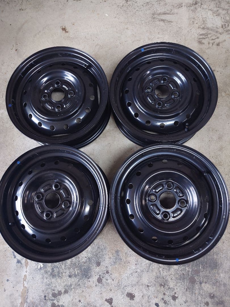 スズキ　14インチ 　鉄ホイール ホイールカバーセット　スペーシア　新車外し