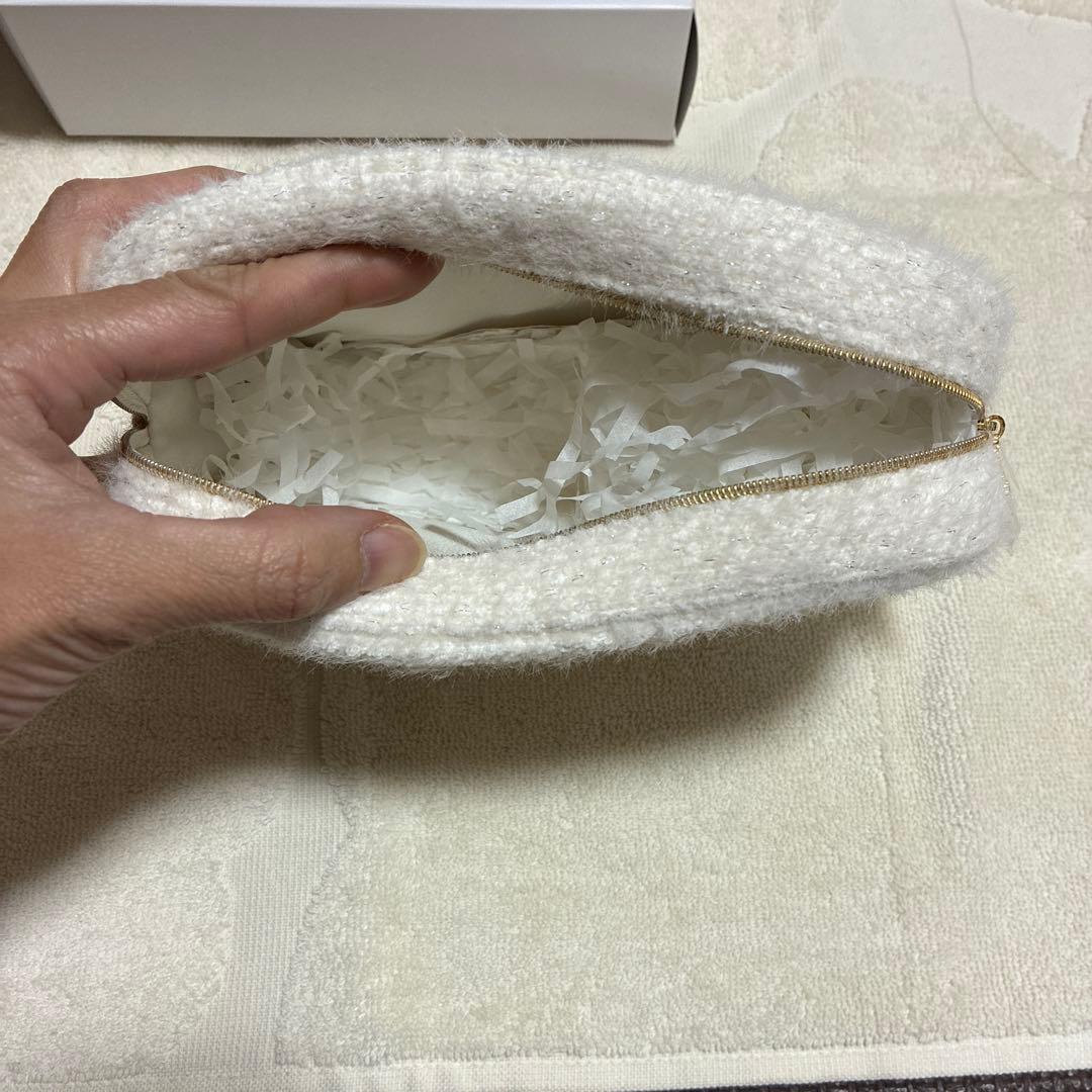 新品未使用！CHANELエッセンシャルケアセット※おまけ鏡付き