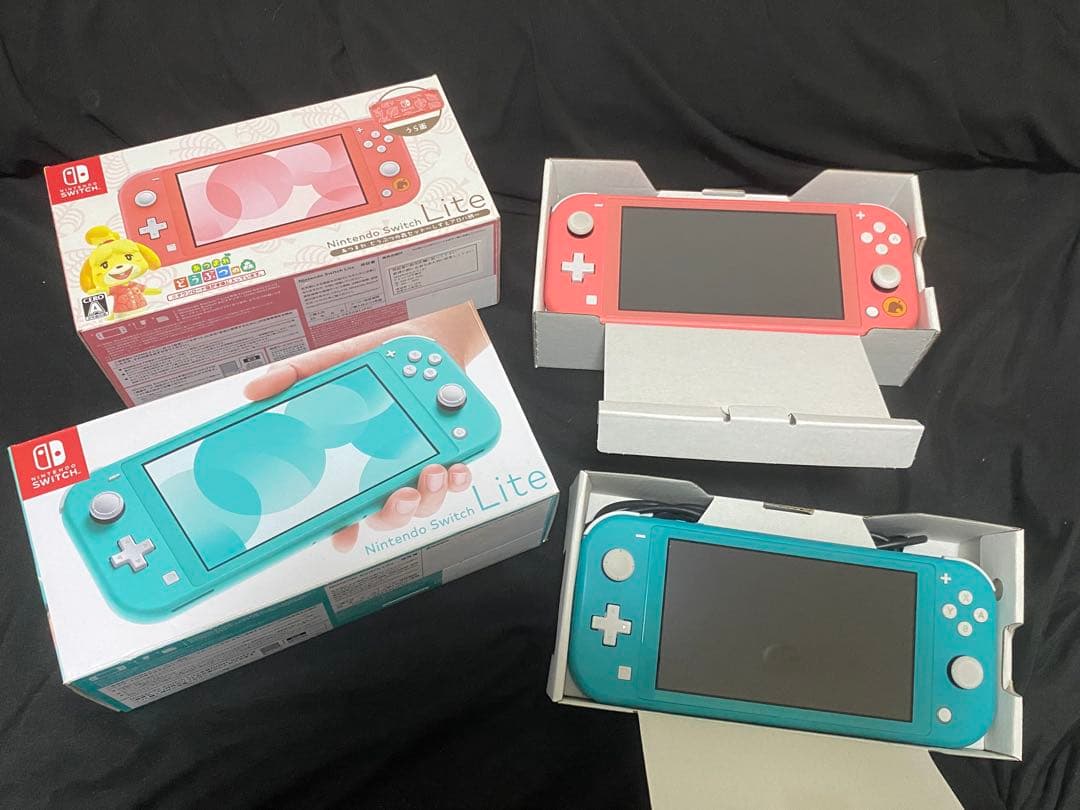 Nintendo Switch Lite 本体2つとケース2つ