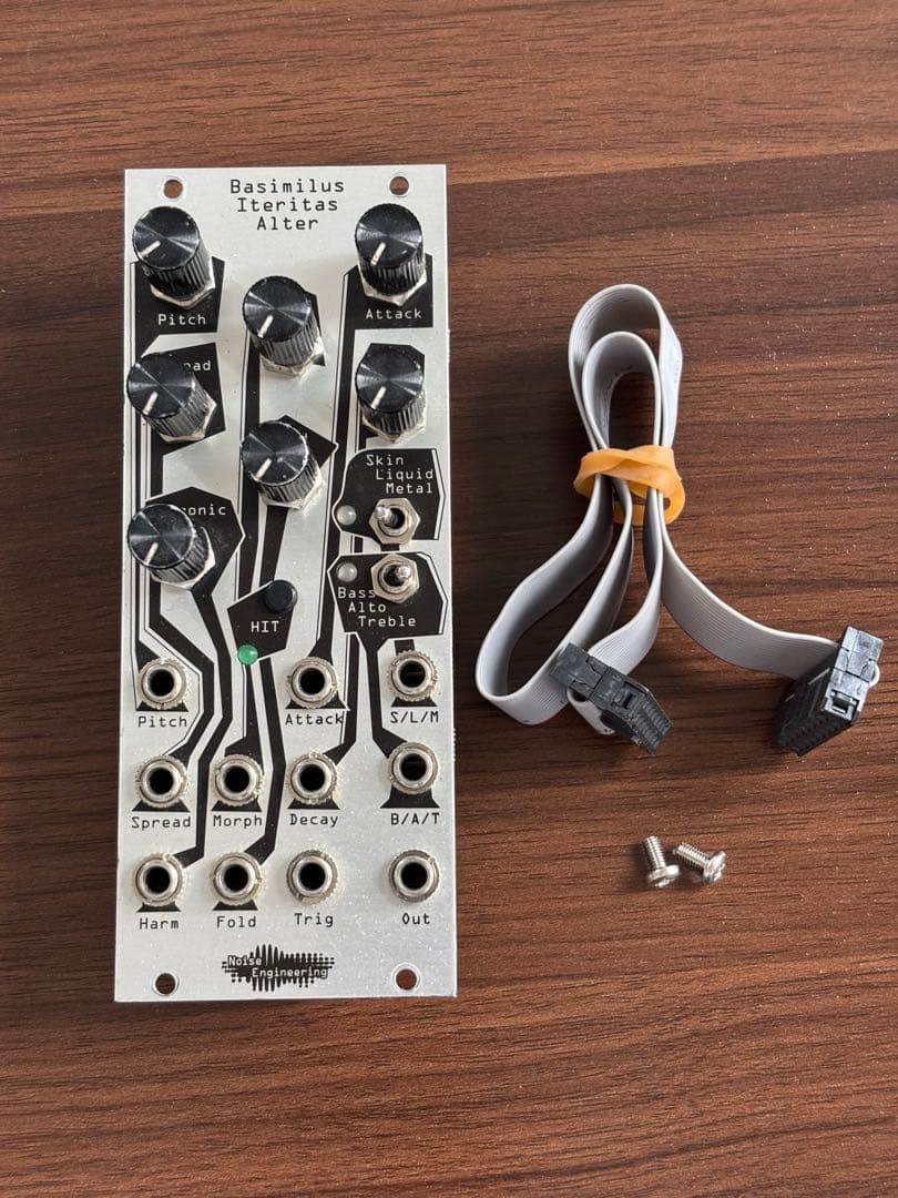 鍵盤楽器 Noise Engineering Basimilus Iteritas