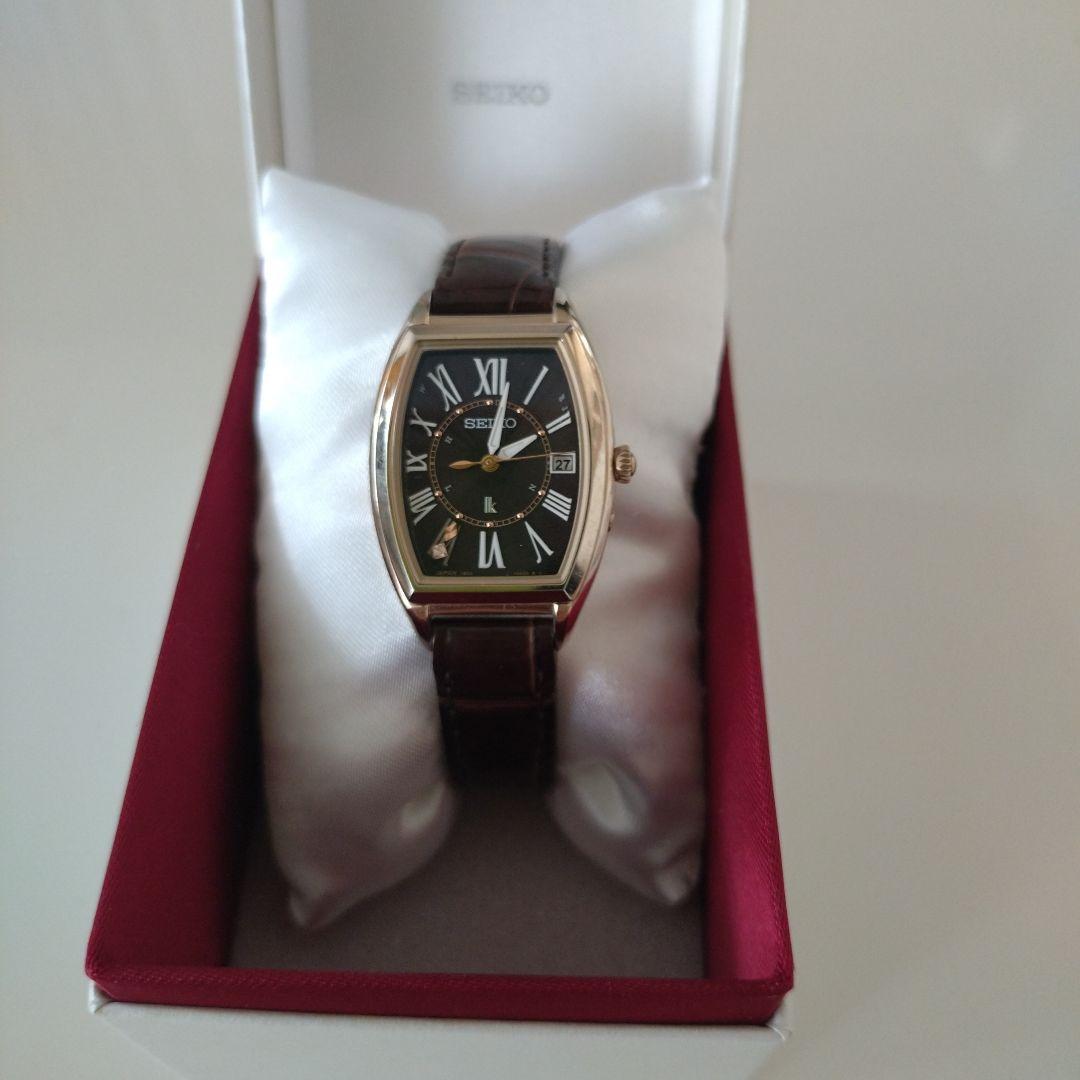 SEIKO LUKIA 腕時計　ソーラー電波　1B32