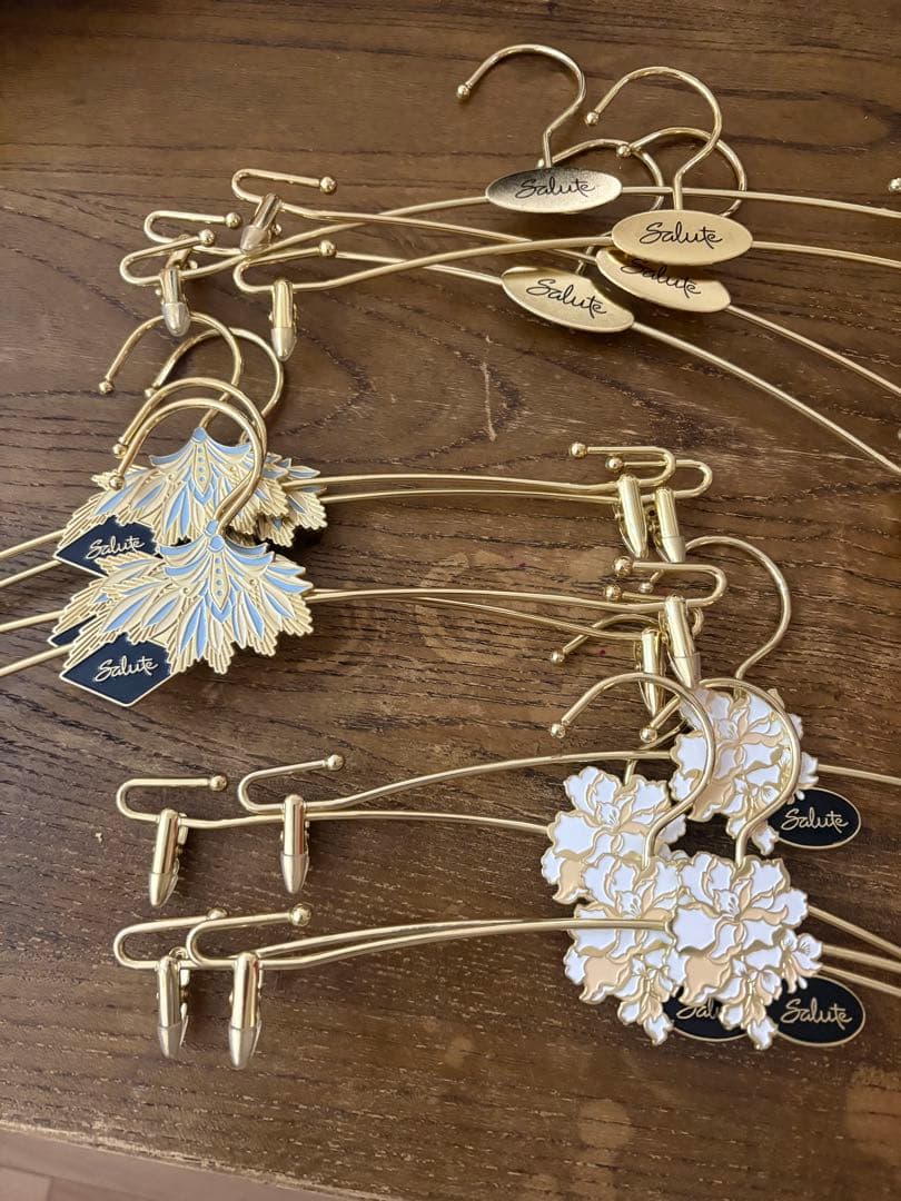 柿の種Salute ノベルティデザイン 衣類ハンガーセット3種類12本