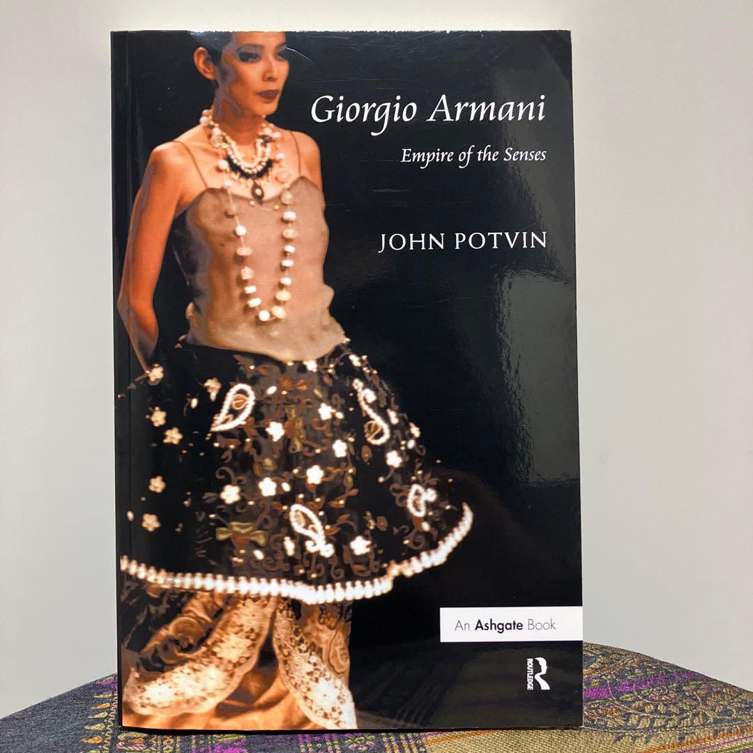 書籍　Giorgio Armani Empire of the Senses