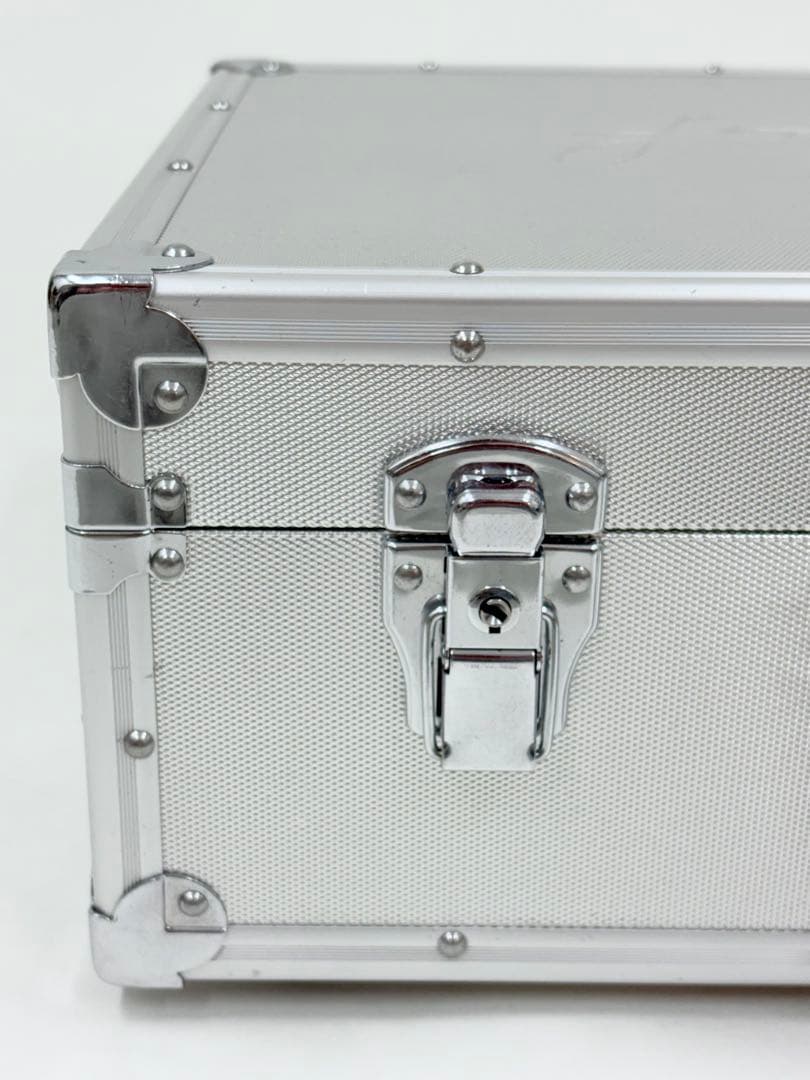 【超貴重】Linhof アルミキャリーケース シルバー