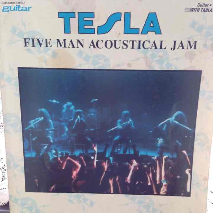 テスラ ギタースコア