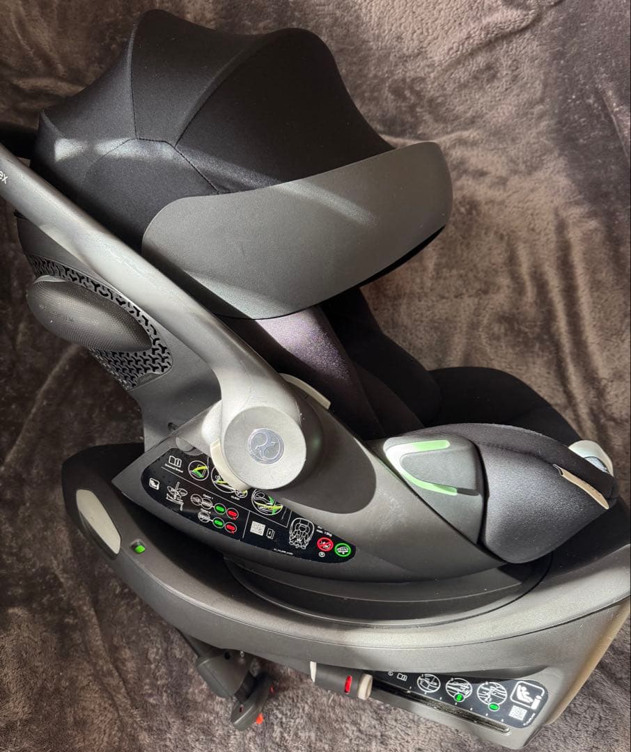 Cybex Cloud G 車用チャイルドシートセット