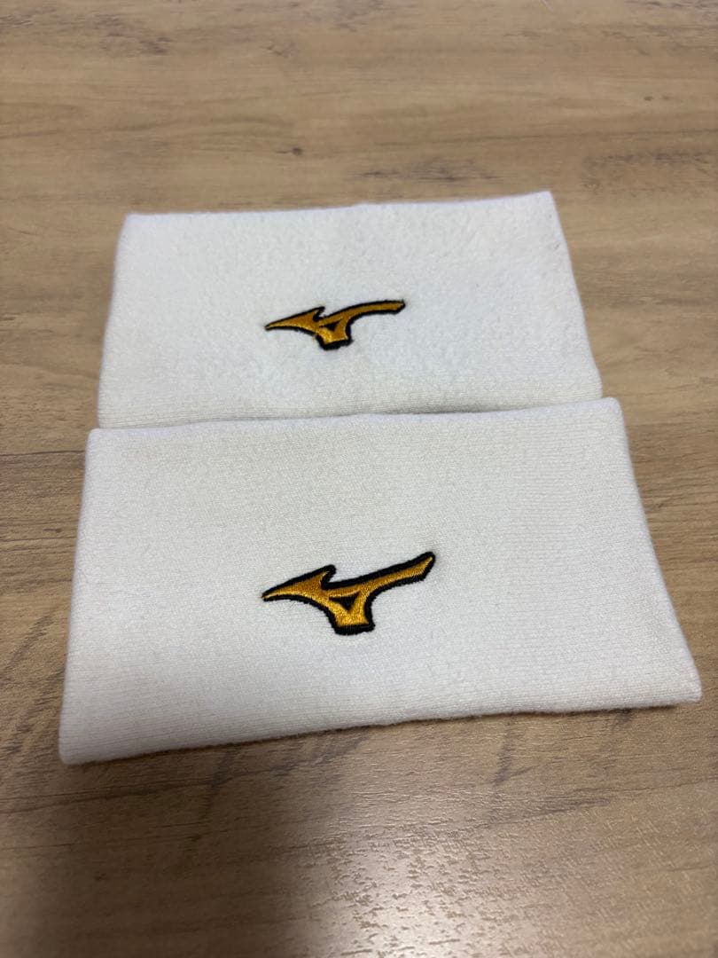 カレー好き　ミズノプロ　プロ支給品　リストバンド　読売ジャイアンツ