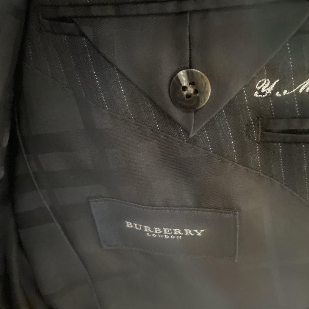 超メルカリ市‼️BURBERRY ブラックダークグレー ストライプスーツ