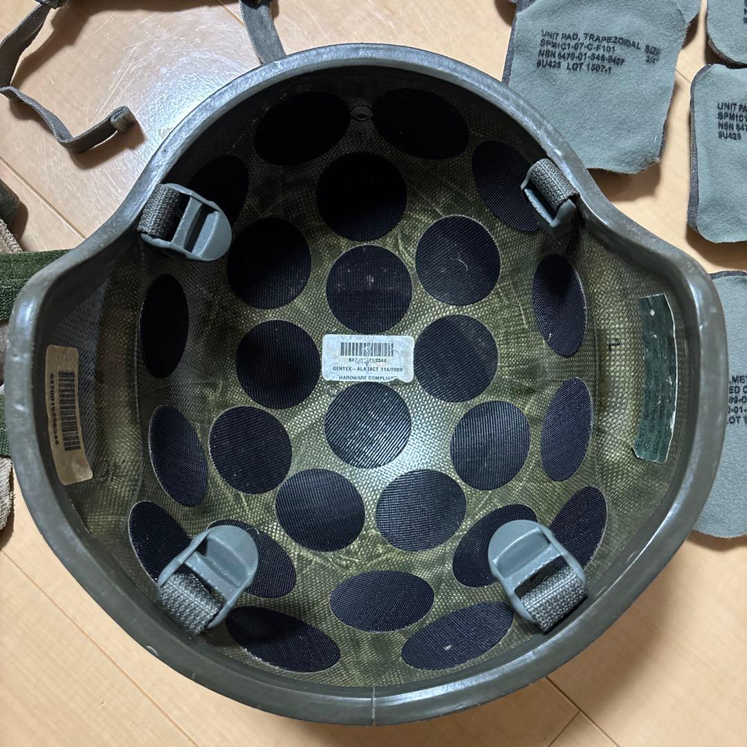 実物ACHヘルメットセット