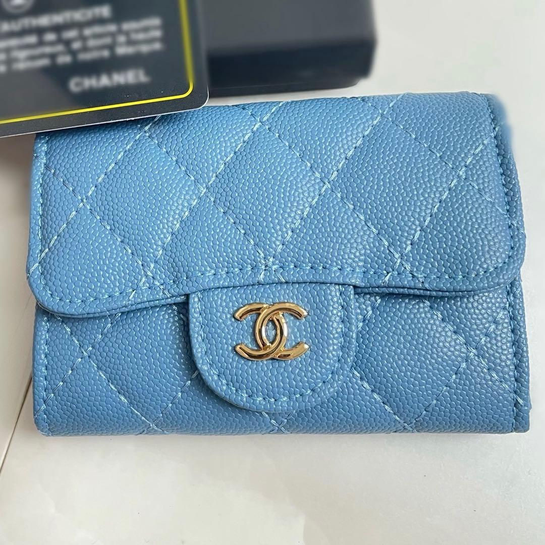 財布　キャビアスキン　ブルー