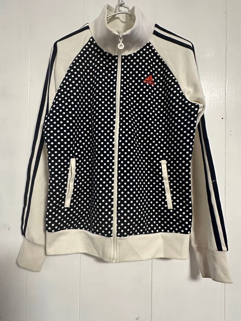 ベイビーわるきゅーれエブリデイ杉本ちさと着用　adidas水玉ジャージ　M