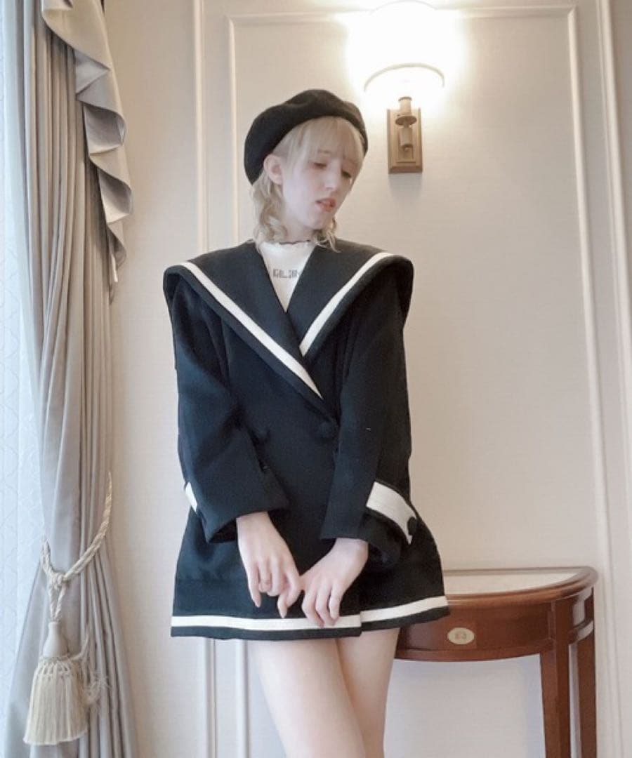 【 リルリリー 】　黒　セーラー　ウール混　コート　刺繍　ブラック　ガーリー