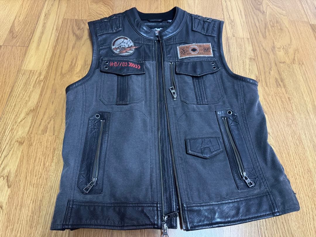 Harley-Davidson レザーベスト Mサイズ　美品
