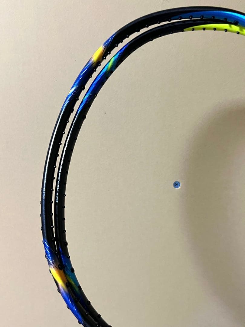 【廃盤品】YONEXアストロクス77バドミントンラケット2本