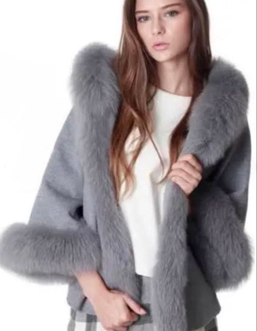 【ダイアグラム】フード付きアンゴラ フォックスファーコート 【美品】