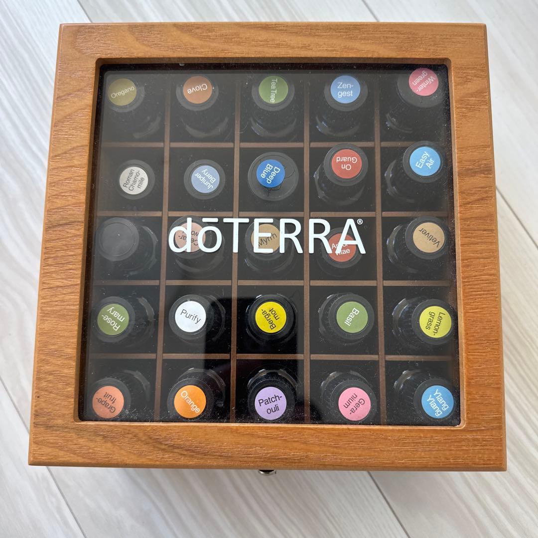 doTERRAエッシェンシャルオイル25本セット木箱