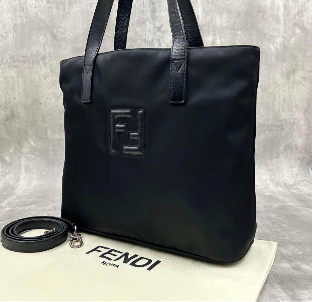 【美品】 フェンディ トートバッグ FF ナイロン