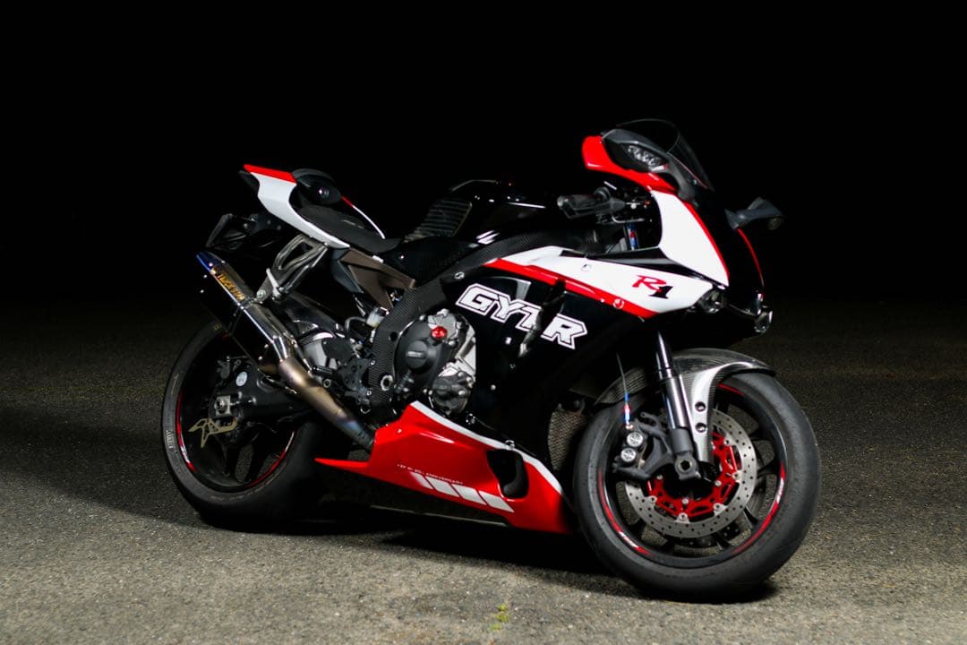 6/15 処分 YZF-R1 レーシングカウルセット