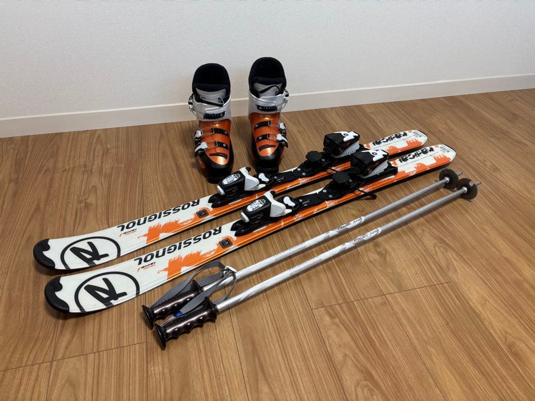 ロシニョールジュニア用スキーセット　スキー110cm／ブーツ20.5cm