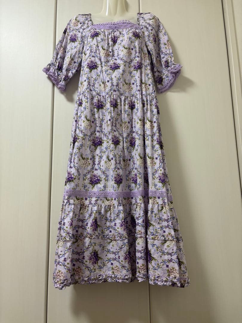 ピンクハウス　すみれブーケ　ミディワンピース