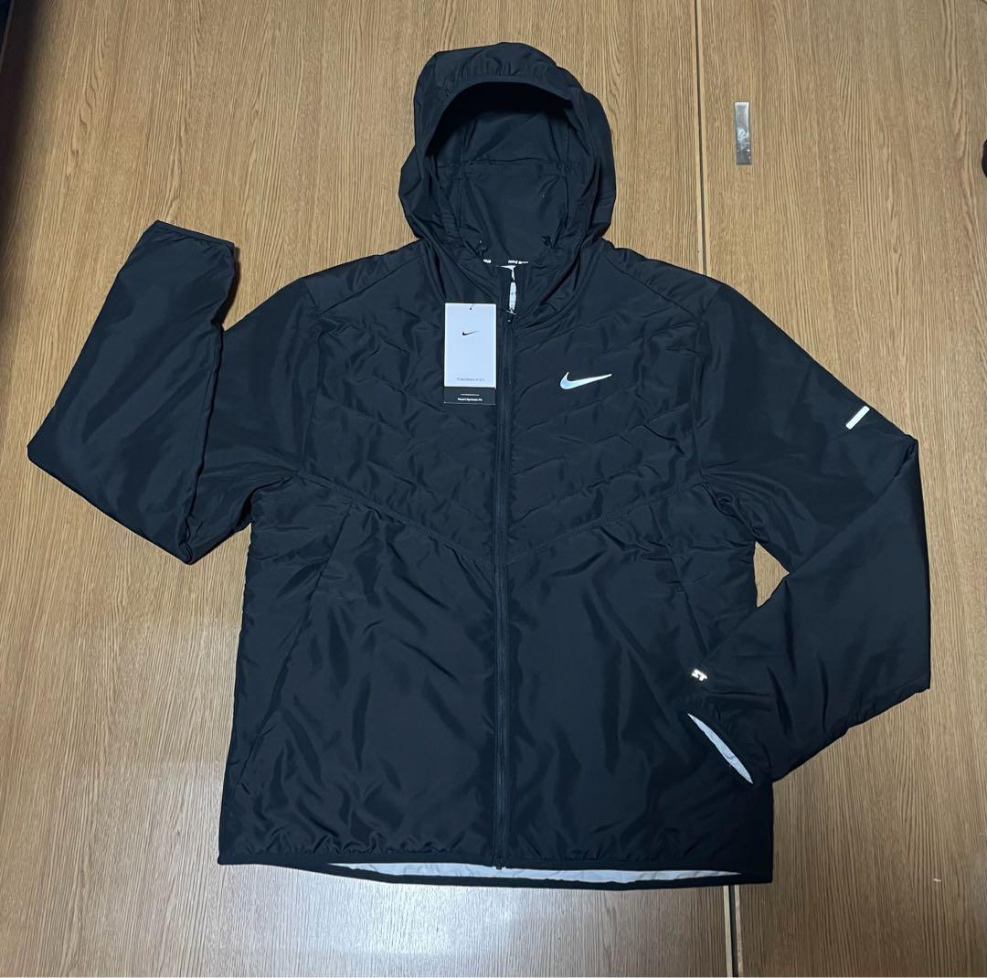 NIKE ナイキ エアロレイヤー ランニングジャケット 中綿　新品　XL