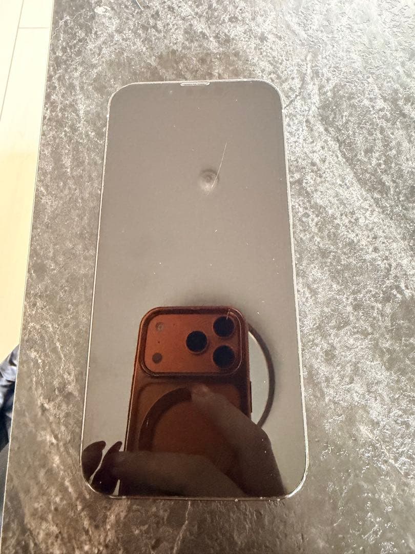 i P hone 13 pro 256G ガラス割れあり　擦り傷あり