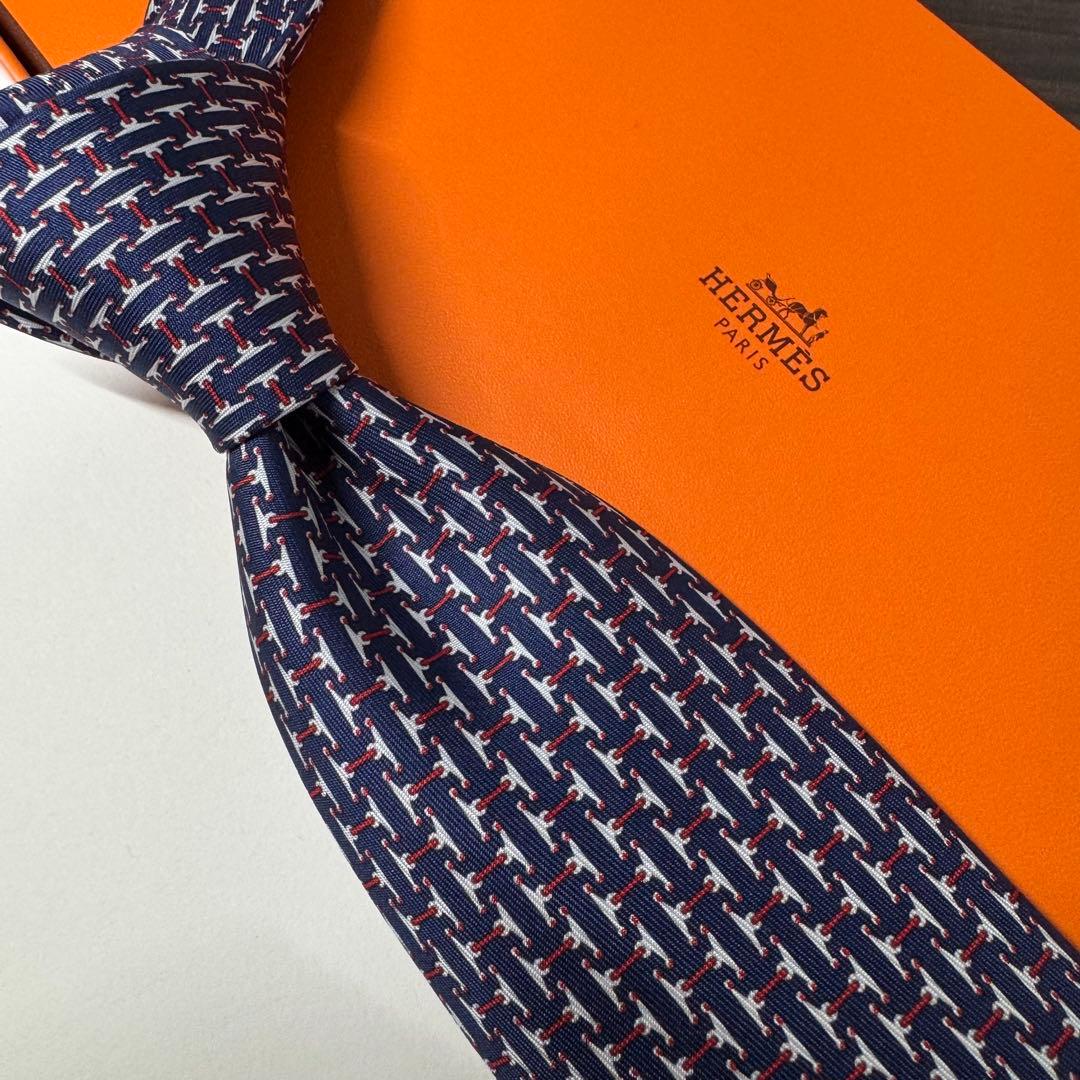 未使用 近年タグ HERMES エルメス H柄 馬具モチーフ ネクタイ ネイビー