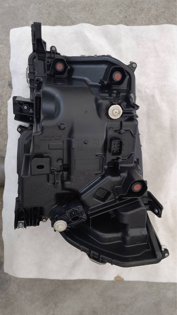 LA650s後期 タントカスタム ヘッドライト