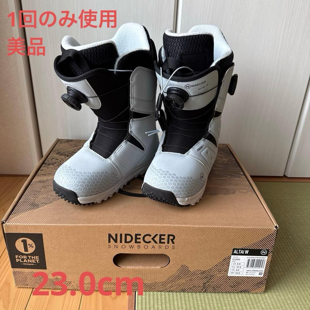 と*わ様 NIDECKER ALTAI W スノーボードブーツ クラウド