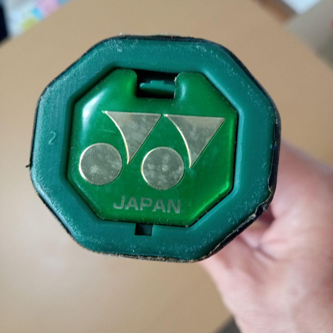 テニスラケット（硬式）YONEX レグナ　初代 モデル　 グリップ2