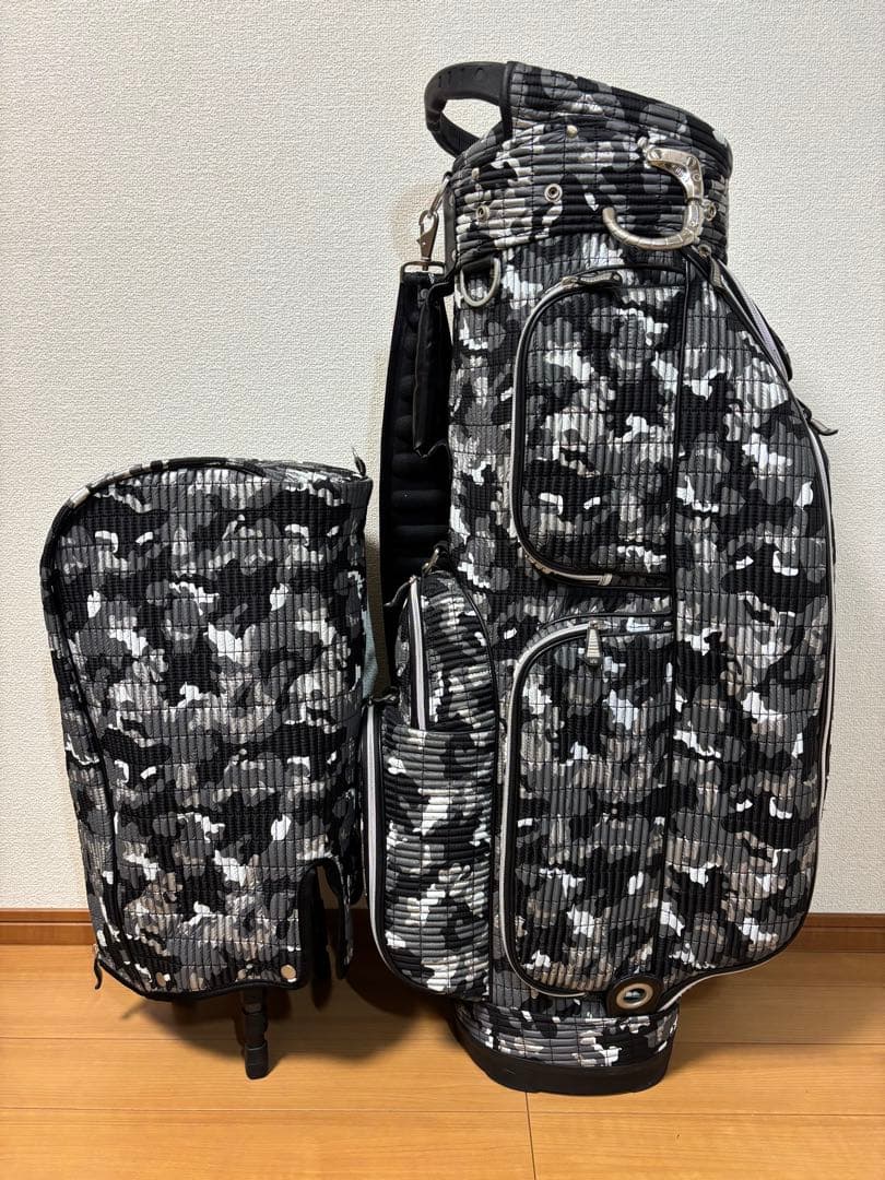 オウル OUUL キャディバッグ シルバークラシックカモフラージュ　美品
