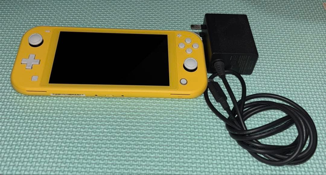 Nintendo Switch Lite イエロー 本体とACアダプター