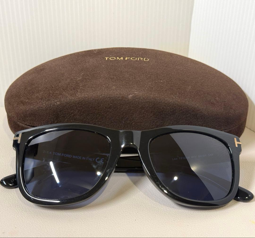【美品】 サングラス TOM FORD Leo TF9336 01V